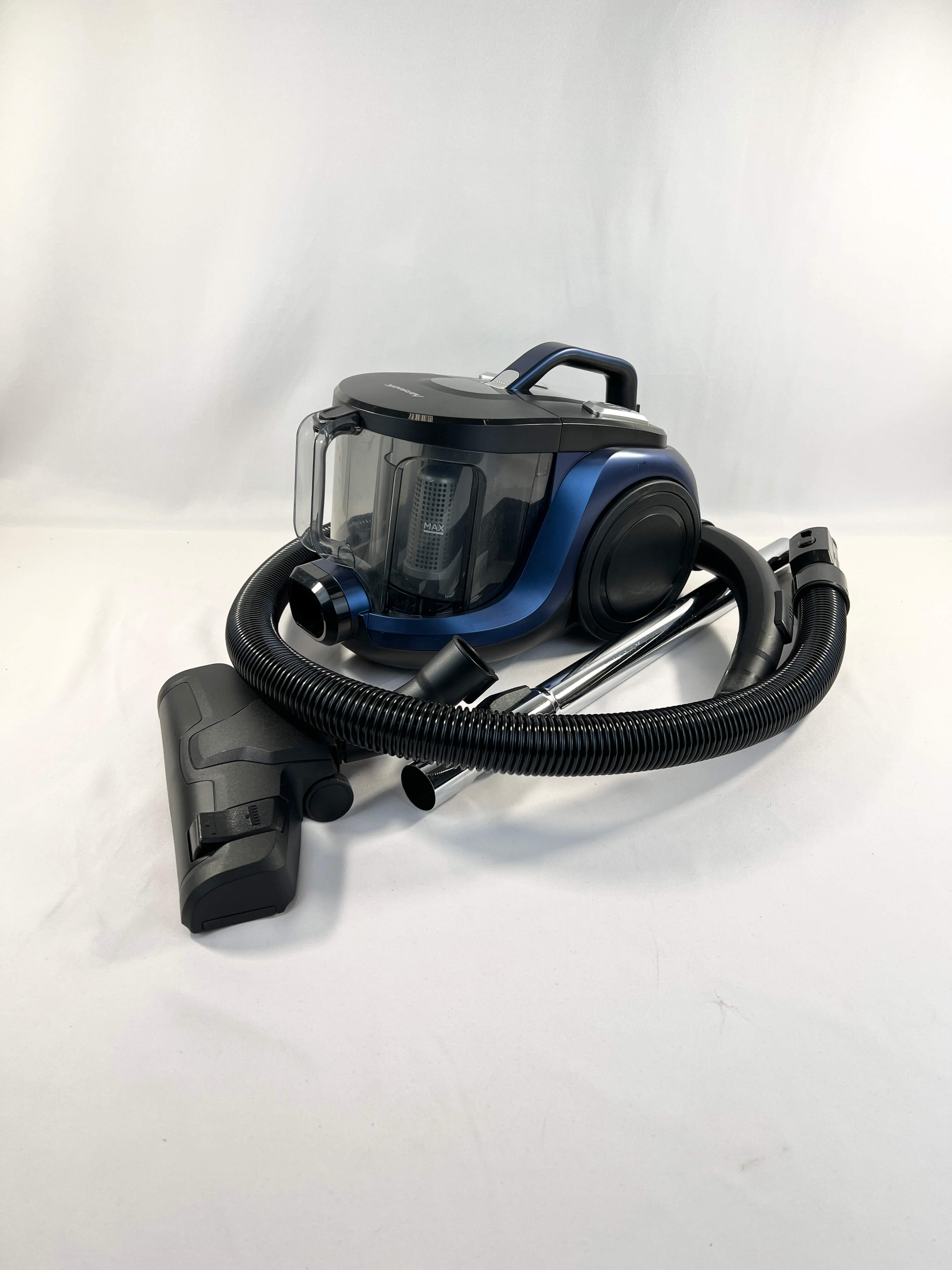 Putekļu sūcējs Hanseatic HVBL8506BLMC